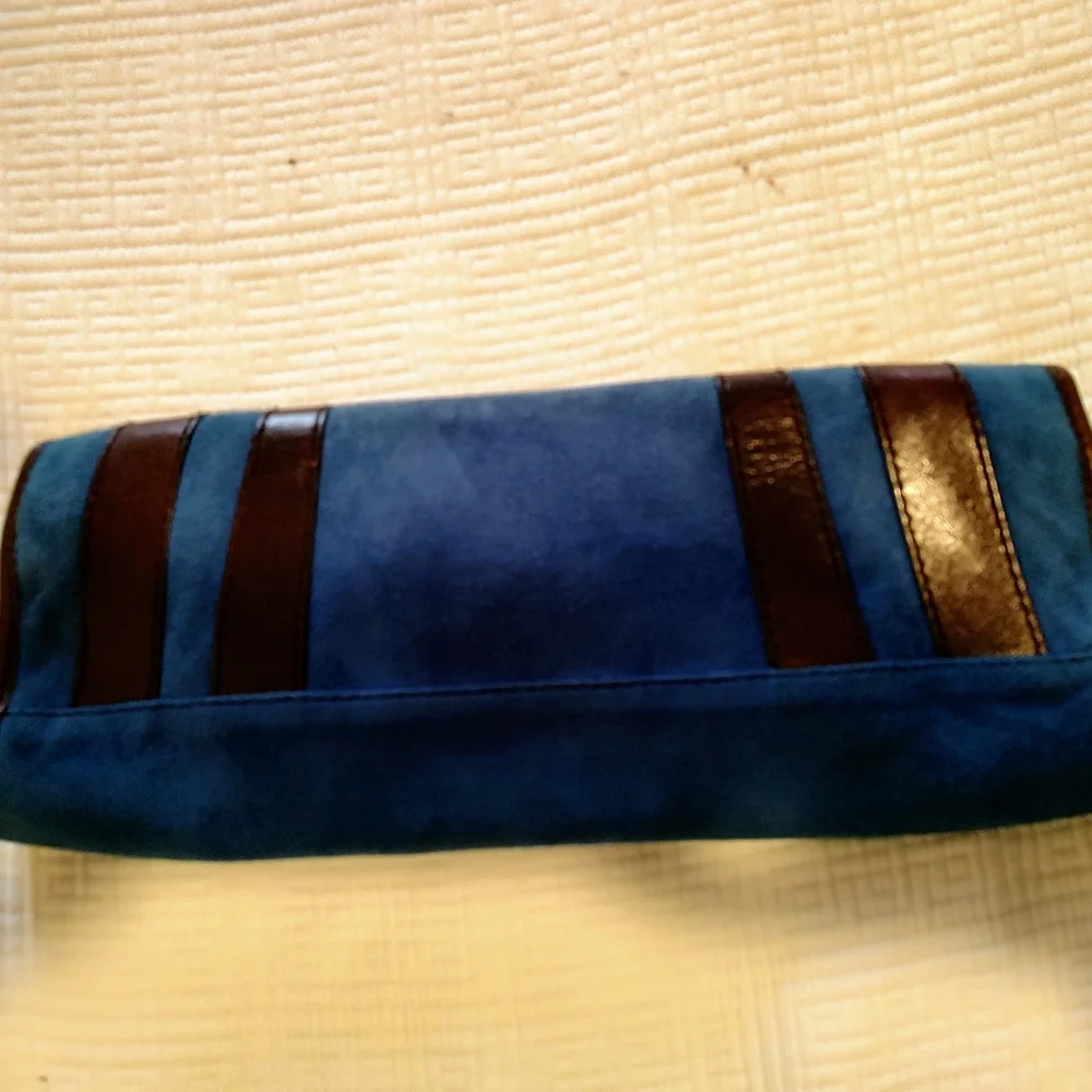 Fossil blue suede clutch purse - Picture 2 of 4